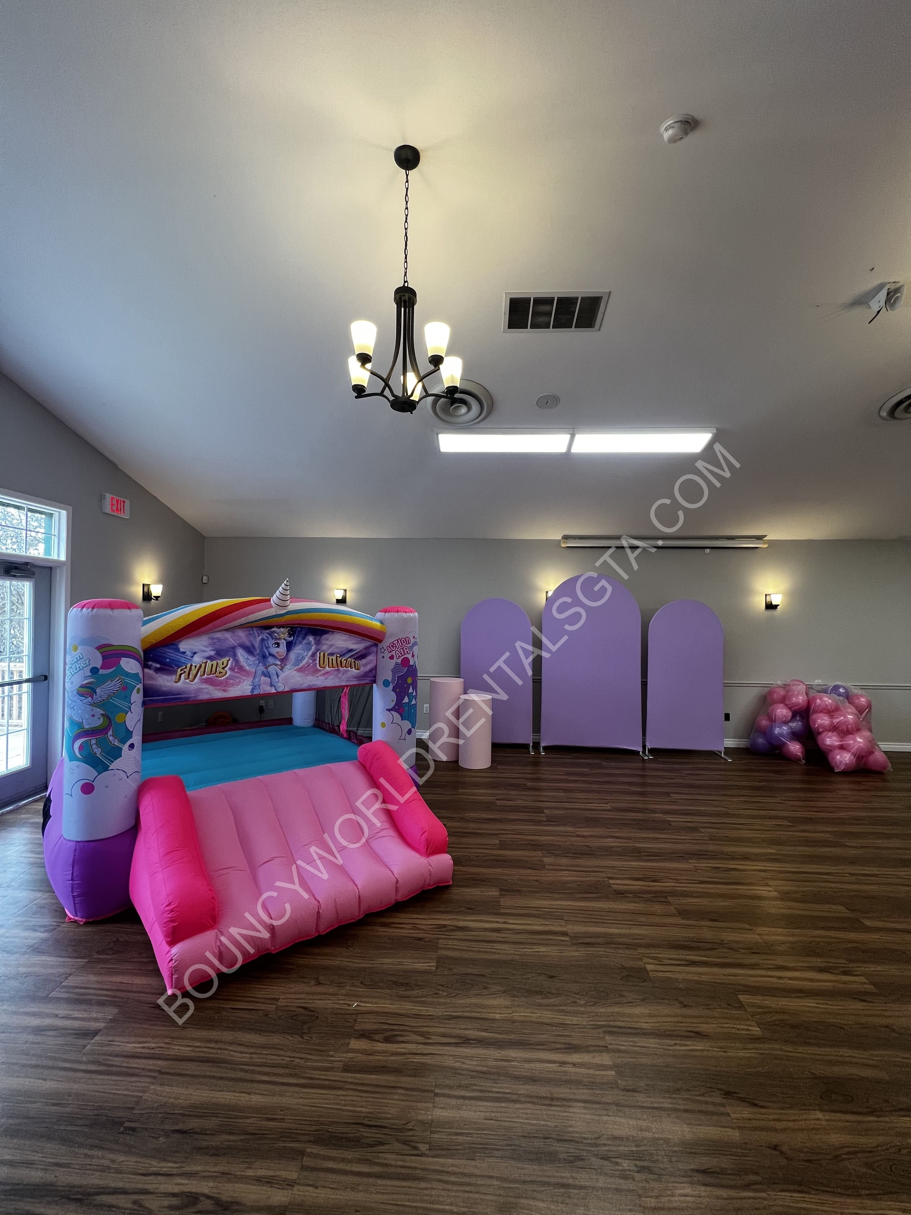 Unicorn bouncy castle